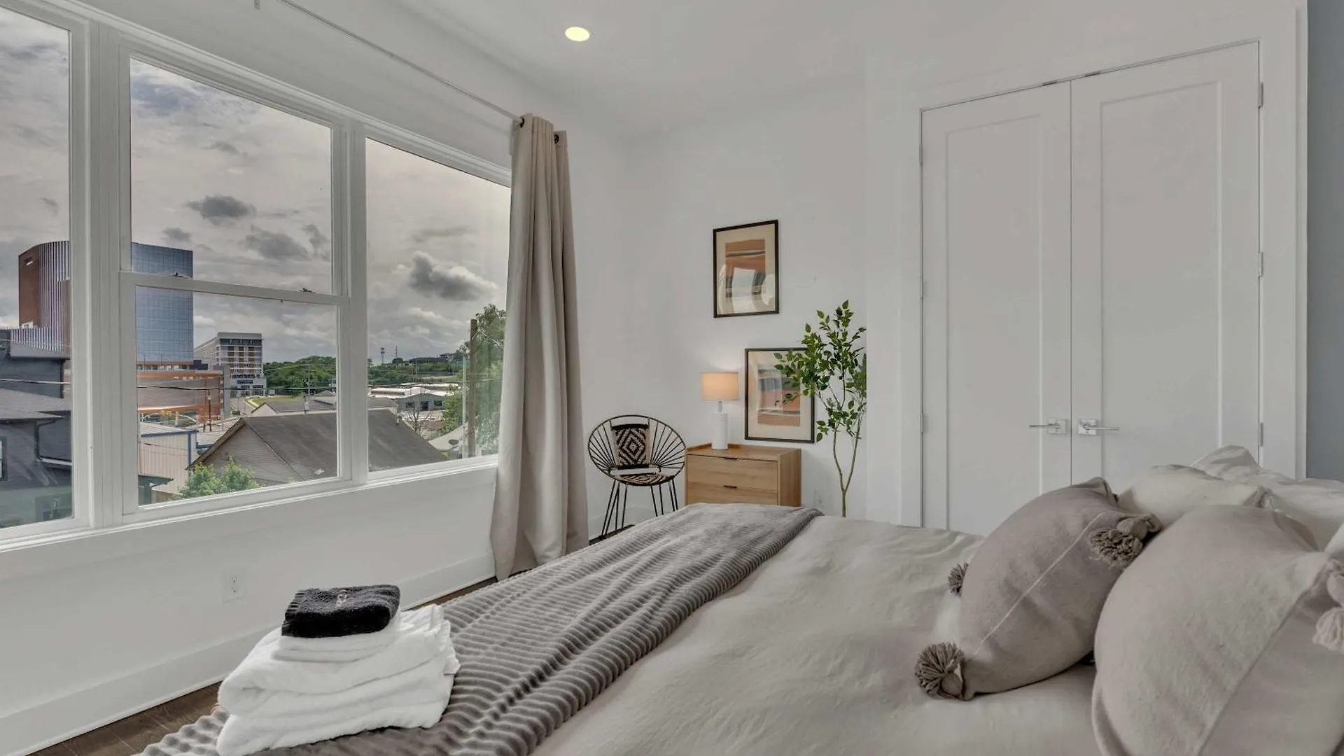 3 Lux Homes Huge Rooftop 2Mi To Broadway Sleeps 36 Nashville 0*,  Amerikai Egyesült Államok