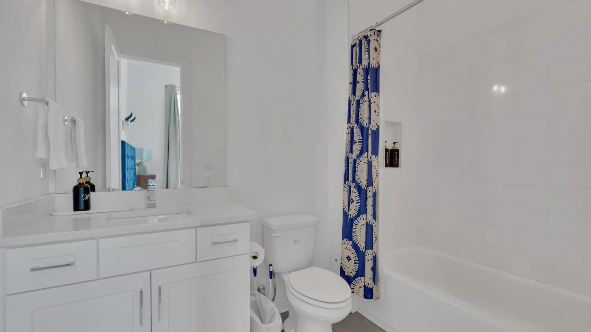 3 Lux Homes Huge Rooftop 2Mi To Broadway Sleeps 36 Nashville Nyaraló