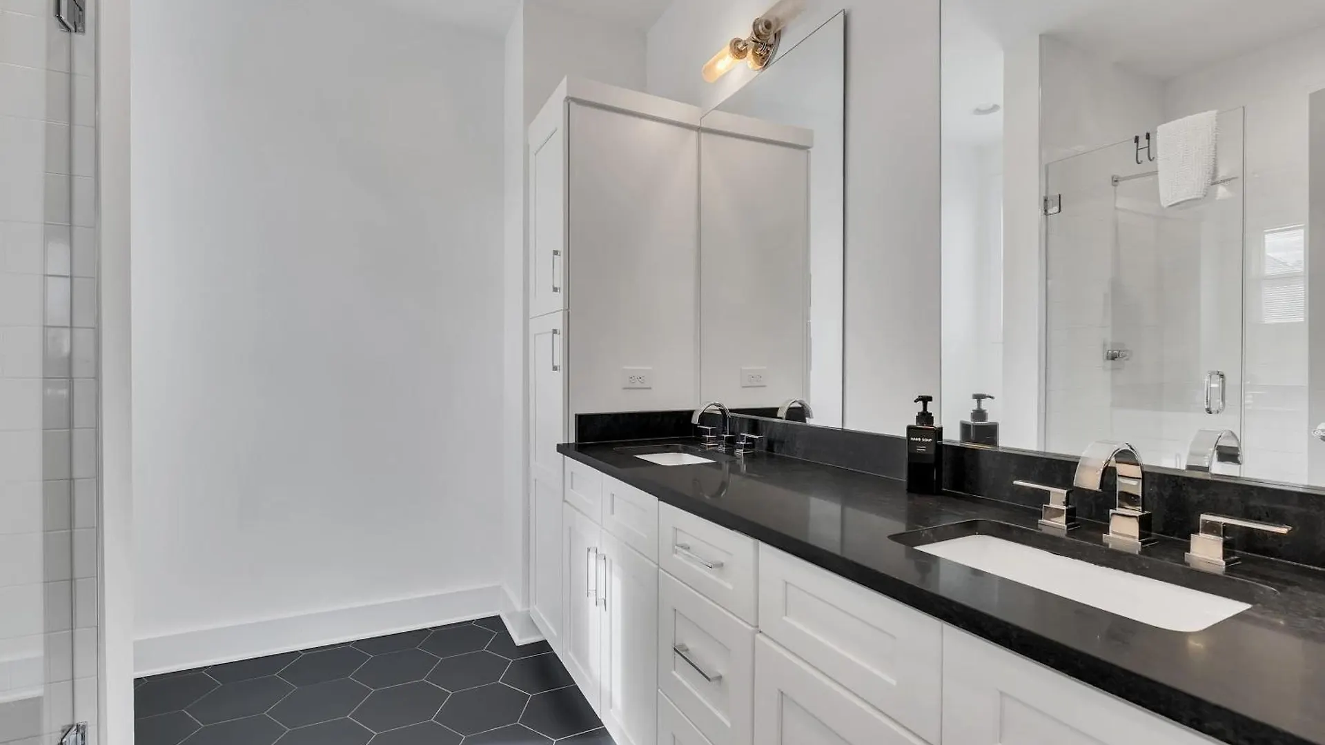 3 Lux Homes Huge Rooftop 2Mi To Broadway Sleeps 36 Nashville Nyaraló